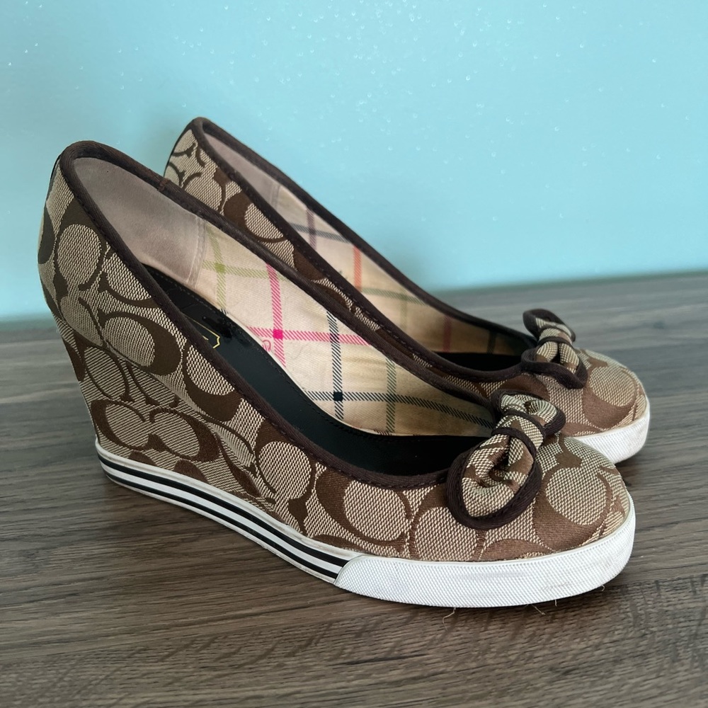 COACH Authentic Wedge with Sneaker Bottom and DARLING Bow. Size 7.